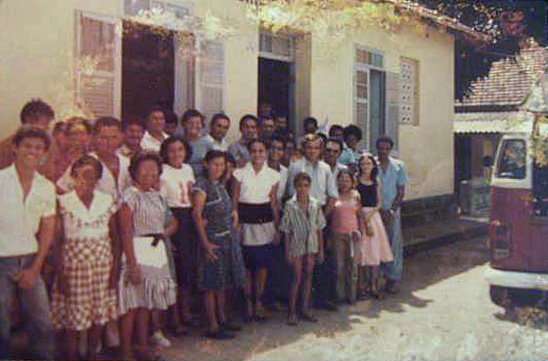 Residents of the Bomfim colony