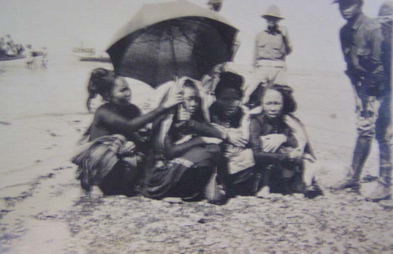 People landed on the beach at Culion (Culion Museum and Archives)