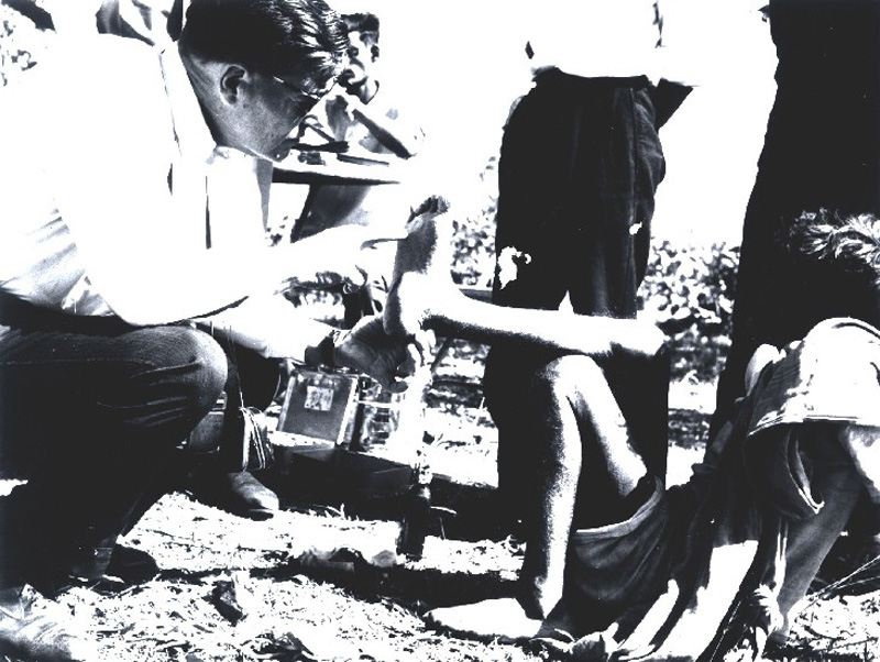 Stanley Browne and ulcer treatment. Bankura clinic, 1970