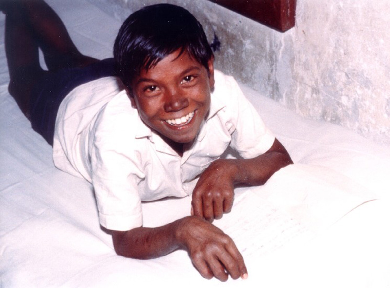 A young lepromatous patient studying, Faizabad. (TLMI Publicity Release, Mar 1993)