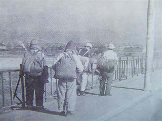 Between 1928 and 1940, during the economic depression and under the Japanese Imperial Government, many people in Chosen were homeless and between 3,000 and 4,000 died, every year.