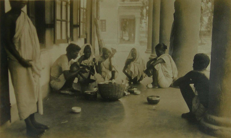 People in Purulia Leprosarium 1937.