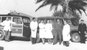 The staff of the mobile medical brigade. The white car has ‘Hospital Rovisco Pais’ on the front door.
