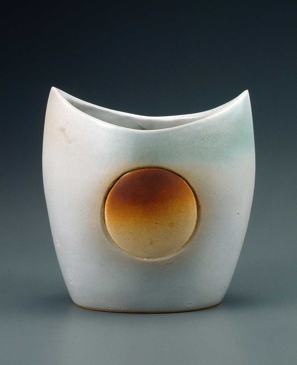 Kaki (Vase for flower arrangement)